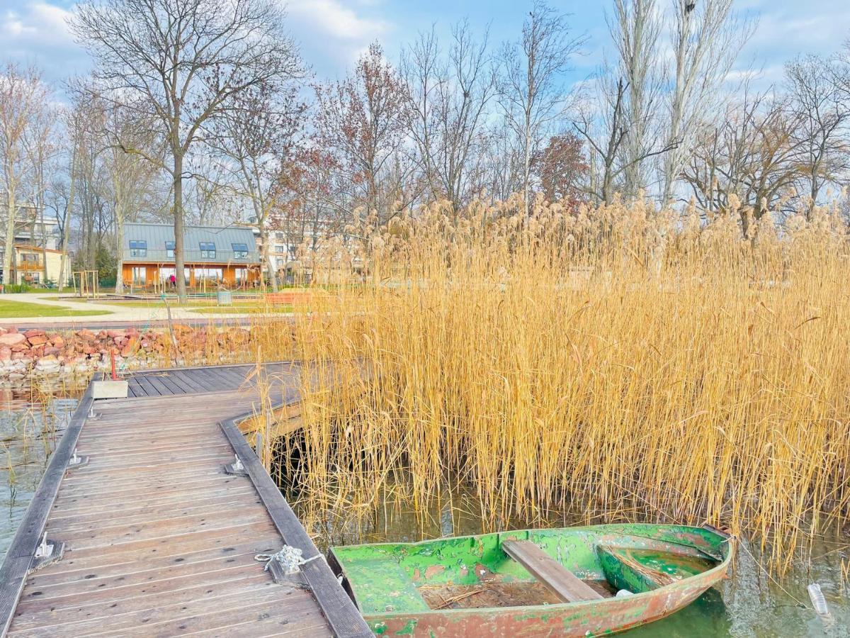 Fisher'S Deluxe Apartments Balatonfured Bagian luar foto