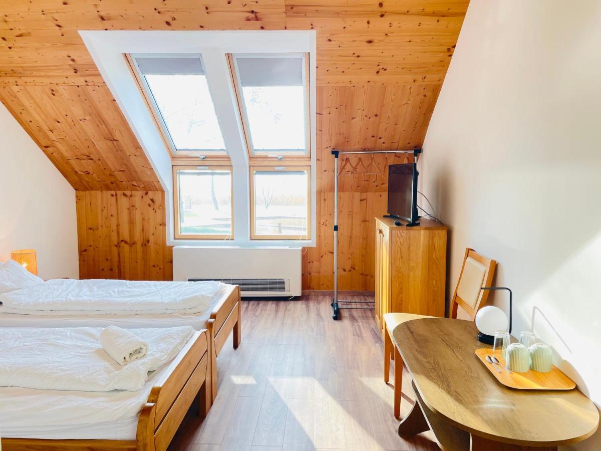 Fisher'S Deluxe Apartments Balatonfured Bagian luar foto